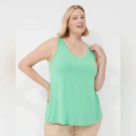 🌸 EUC Lane Bryant Swing V-neck Tank, Size 14/16, Bright Green - Picture 1 of 7